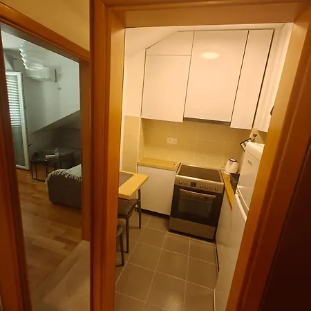 Alfa * 杜布罗夫尼克